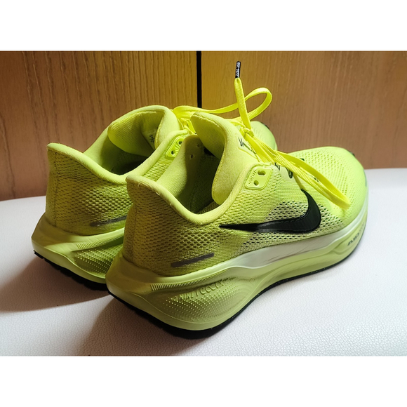 Nike Air Zoom Pegasus 41 Volt Men's Running Shoes Size 8 (FD2722-701) - Picture 5 of 16